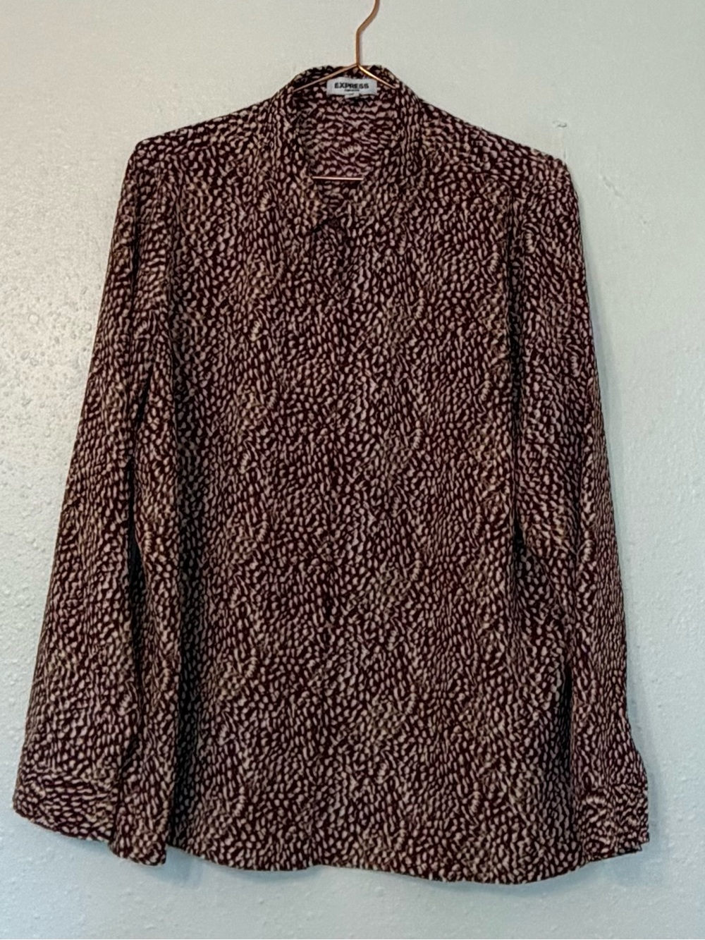Express Women's Long Sleeve Printed Blouse in Burgundy and Cream